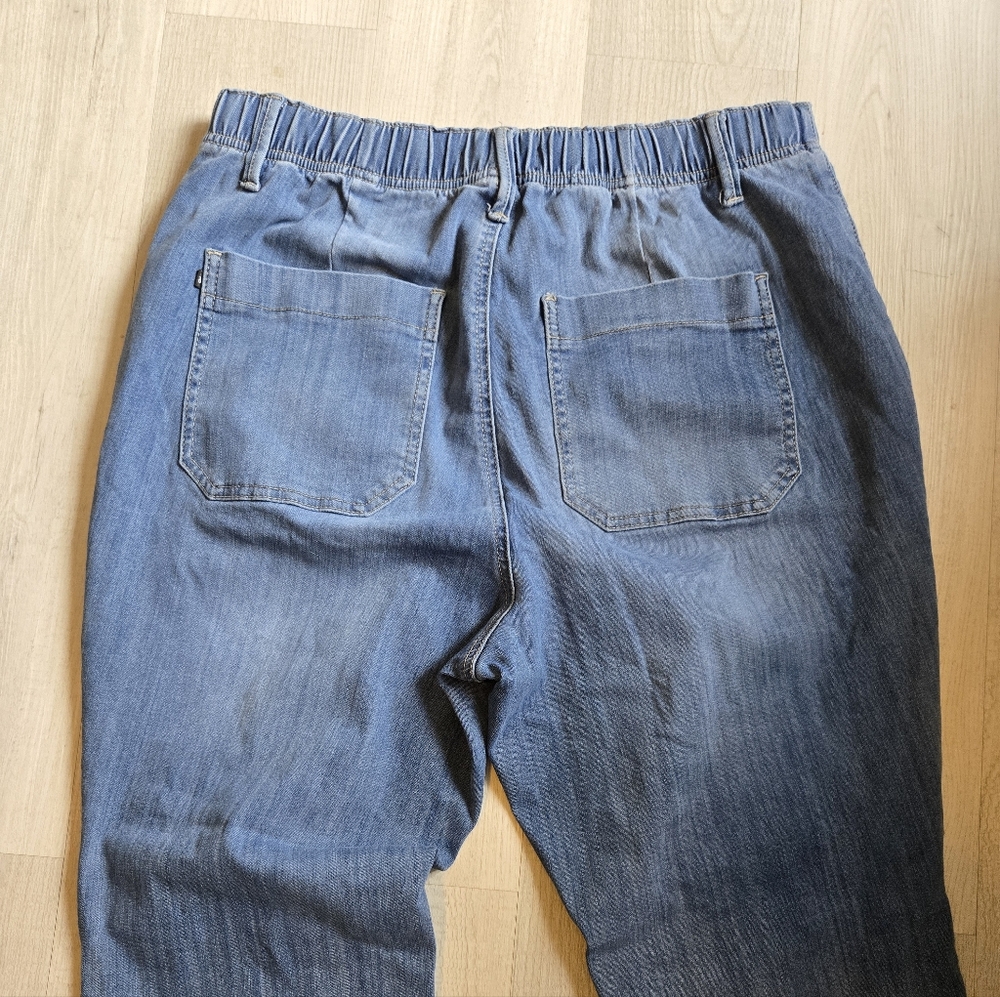 Judy Blue Mid Wash Straight Leg Drawstring Elastic Waist Jeans 16W - Picture 4 of 5